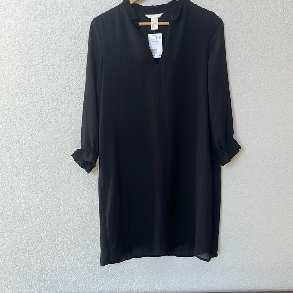 NWT H and M Black Mini Long Sleeve Dress size 8